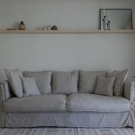 Casa Flora Con Piscinas En Apartamento *