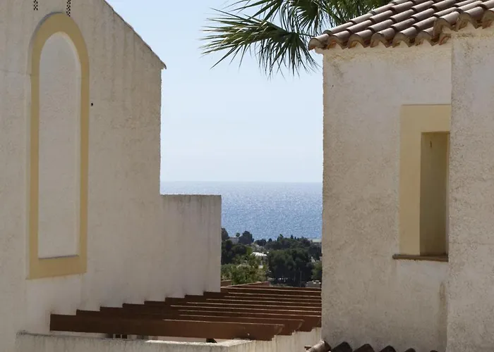 Casa Flora Con Piscinas En Lejlighed *