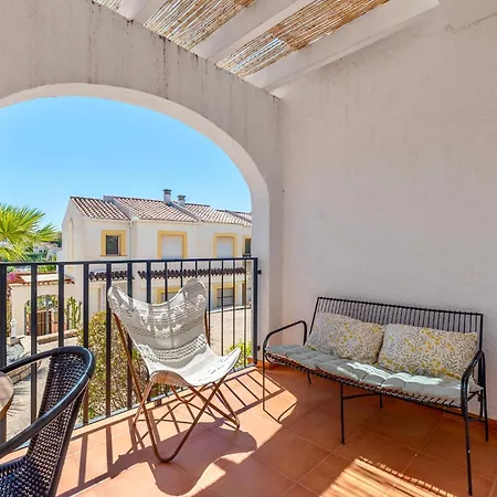 Casa Flora Con Piscinas En Apartamento Calpe