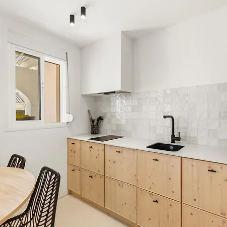 Casa Flora Con Piscinas En Apartamento *