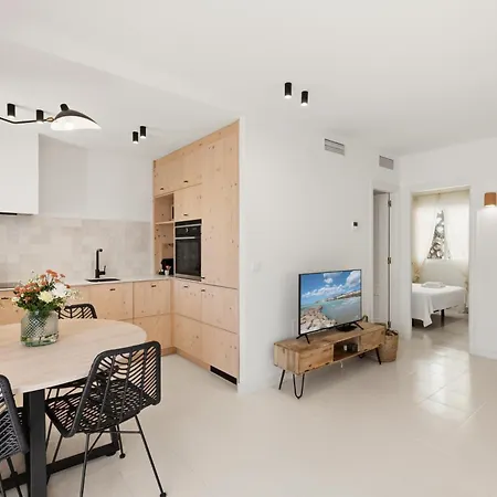 Apartamento Casa Flora Con Piscinas En *
