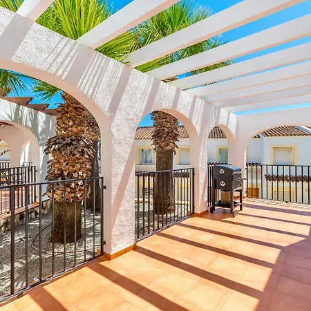 Casa Flora Con Piscinas En Apartamento *
